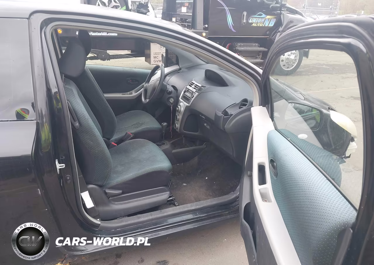 2007 Toyota Yaris VIN:JTDJT923X75111255 - 5