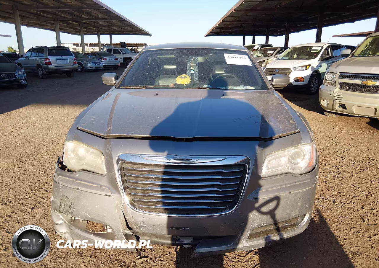 2014 Chrysler 300 VIN:2C3CCAAGXEH169651 - 12