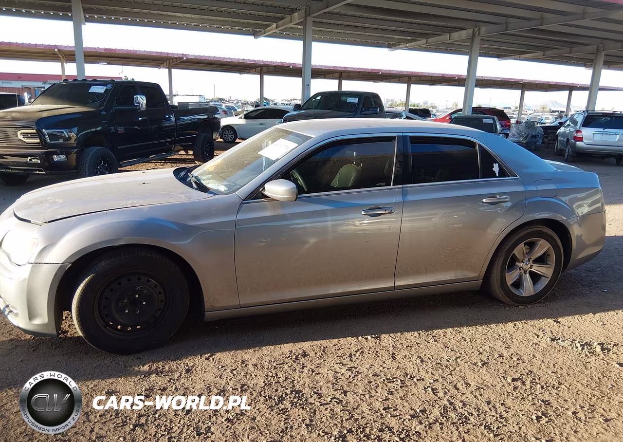 2014 Chrysler 300 VIN:2C3CCAAGXEH169651 - 14