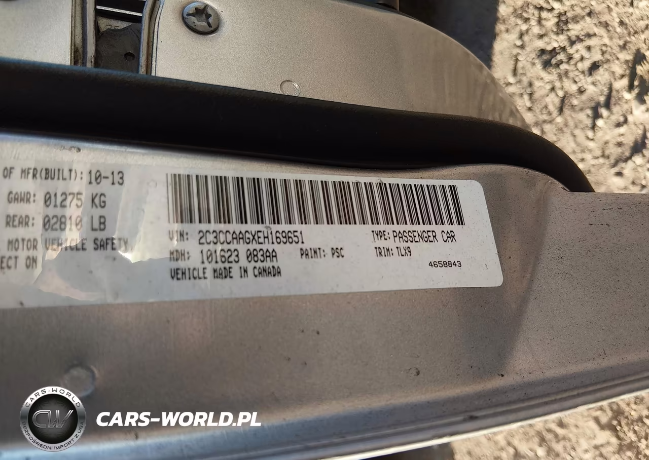 2014 Chrysler 300 VIN:2C3CCAAGXEH169651 - 9
