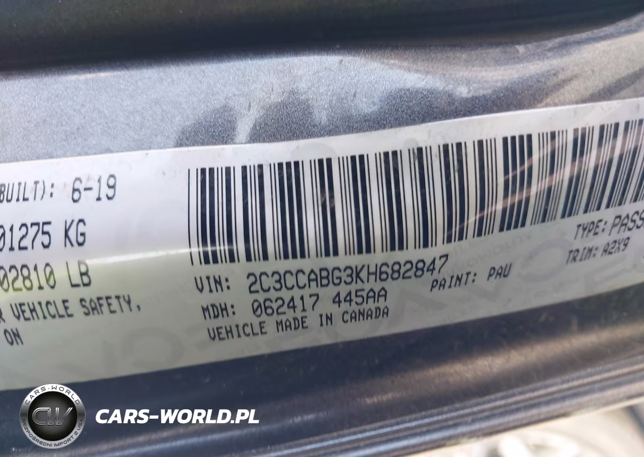 2019 Chrysler 300 300S VIN:2C3CCABG3KH682847 - 9