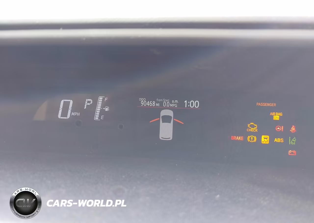 2017 Toyota Prius C Two VIN:JTDKDTB32H1591766 - 7
