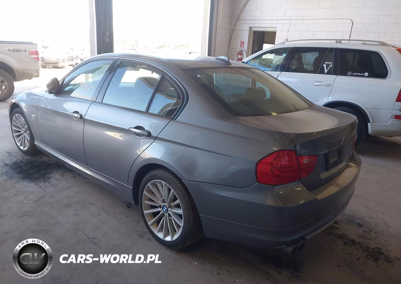 2011 BMW 328I xDrive VIN:WBAPK7C54BA973594 - 3