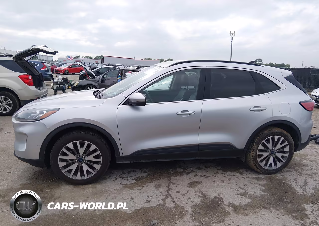 2020 Ford Escape Titanium VIN:1FMCU9J93LUA81202 - 14
