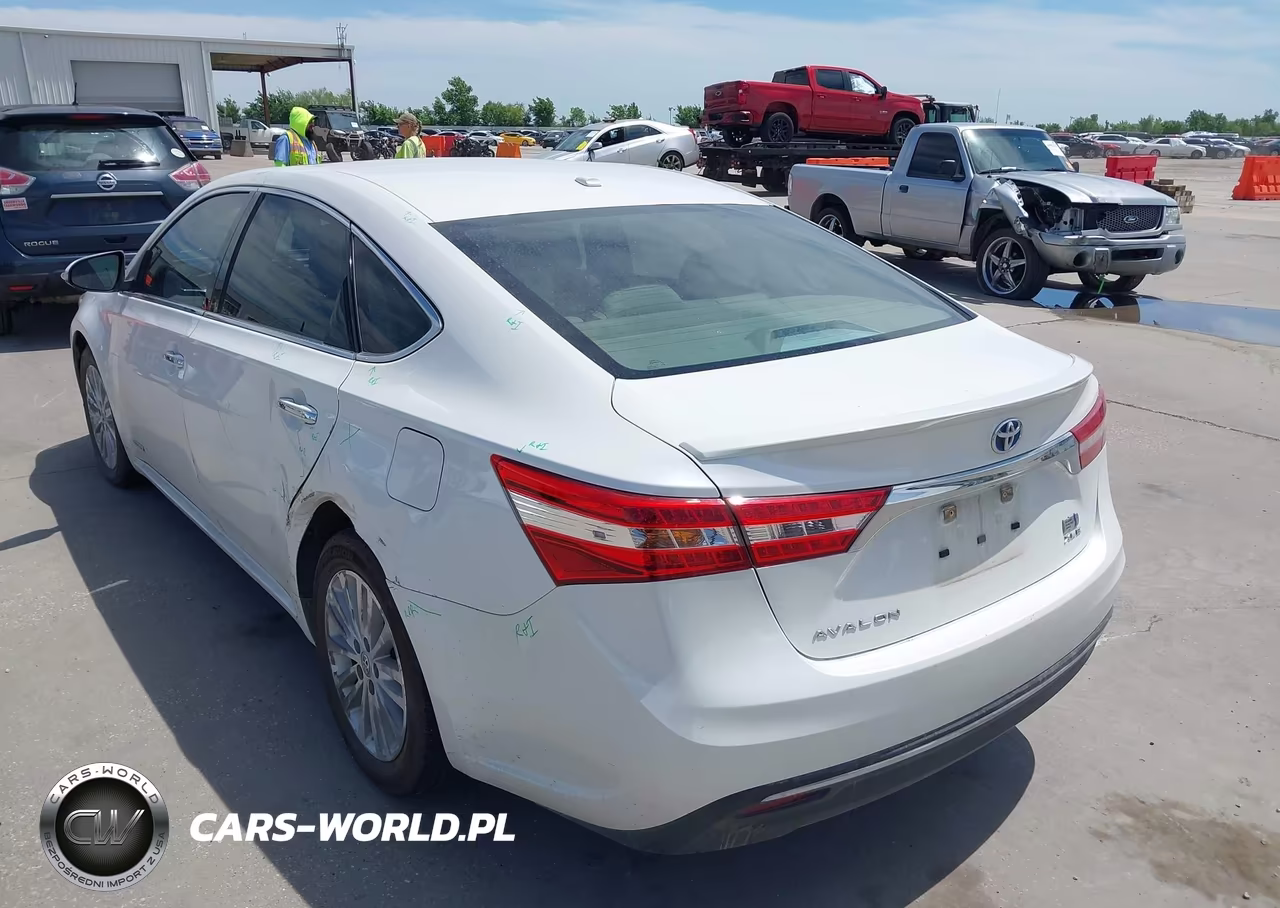 2014 Toyota Avalon Hybrid Xle Touring VIN:4T1BD1EB6EU035067 - 3