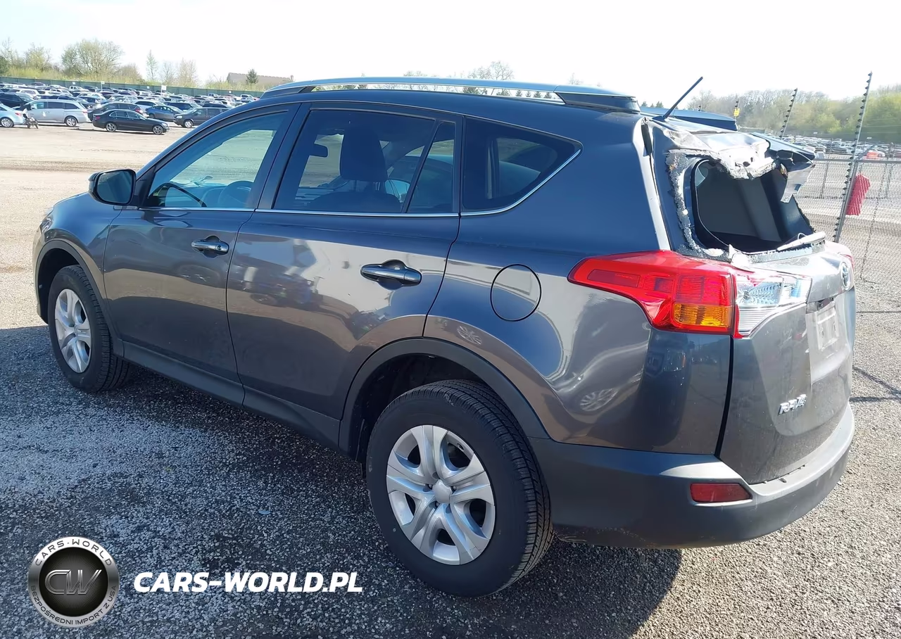 2015 Toyota Rav4 Le VIN:2T3ZFREV4FW182420 - 3