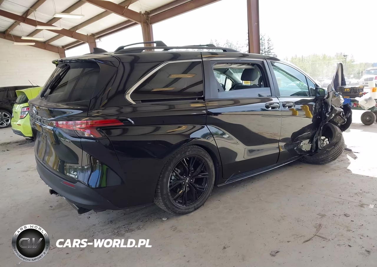 2021 Toyota Sienna Le VIN:5TDKSKFC6MS031918 - 4