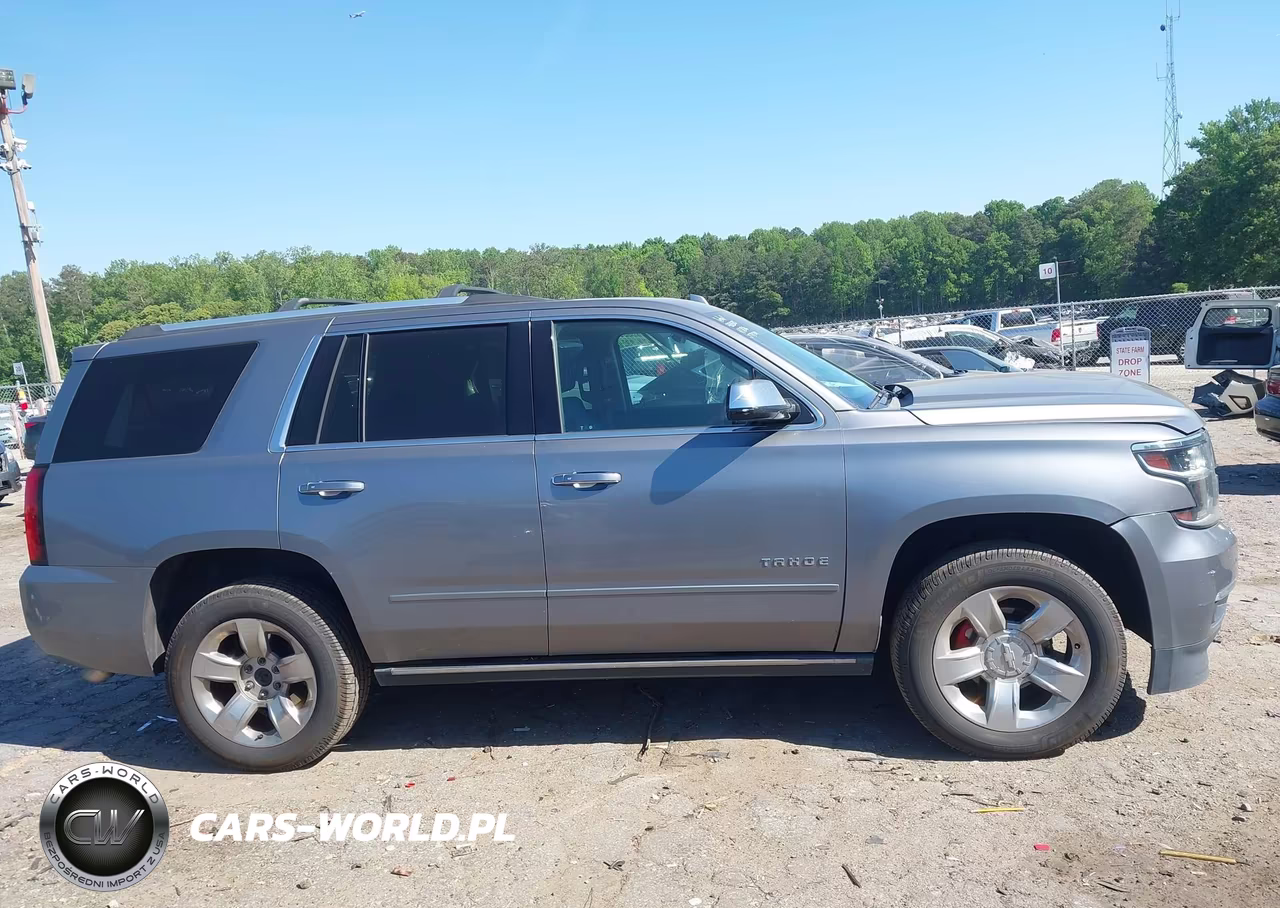 2020 Chevrolet Tahoe 4Wd Premier VIN:1GNSKCKC7LR220612 - 13