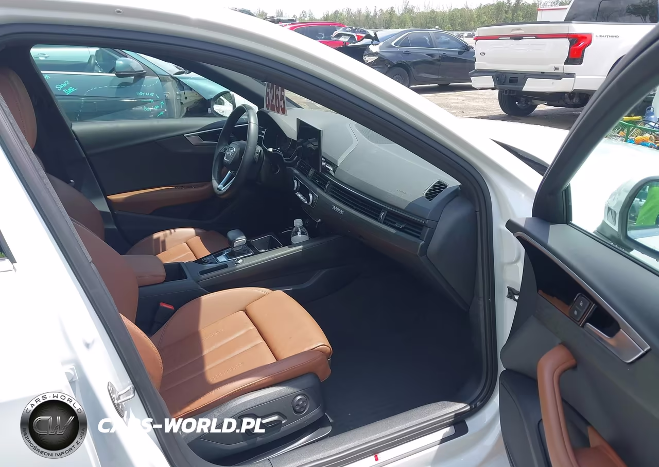 2024 Audi A4 Premium 45 Tfsi S Line Quattro S Tronic VIN:WAUDAAF45RN019039 - 5
