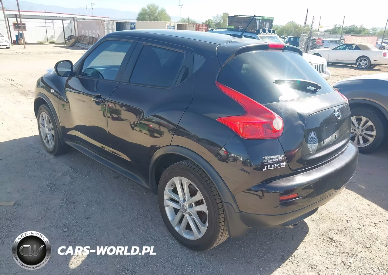 2014 Nissan Juke Sv VIN:JN8AF5MR7ET452515 - 3