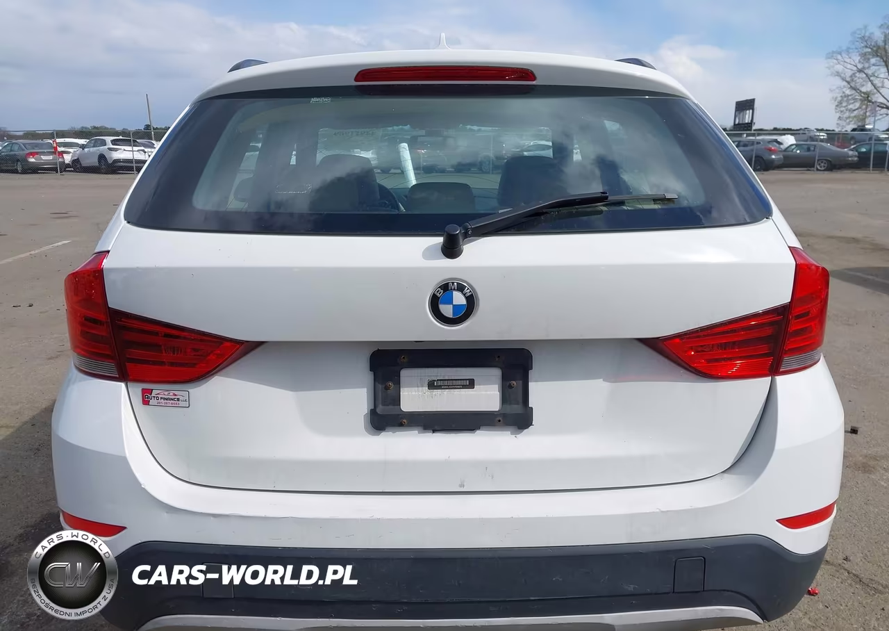 2015 BMW X1 xDrive28I VIN:WBAVL1C57FVY24970 - 16