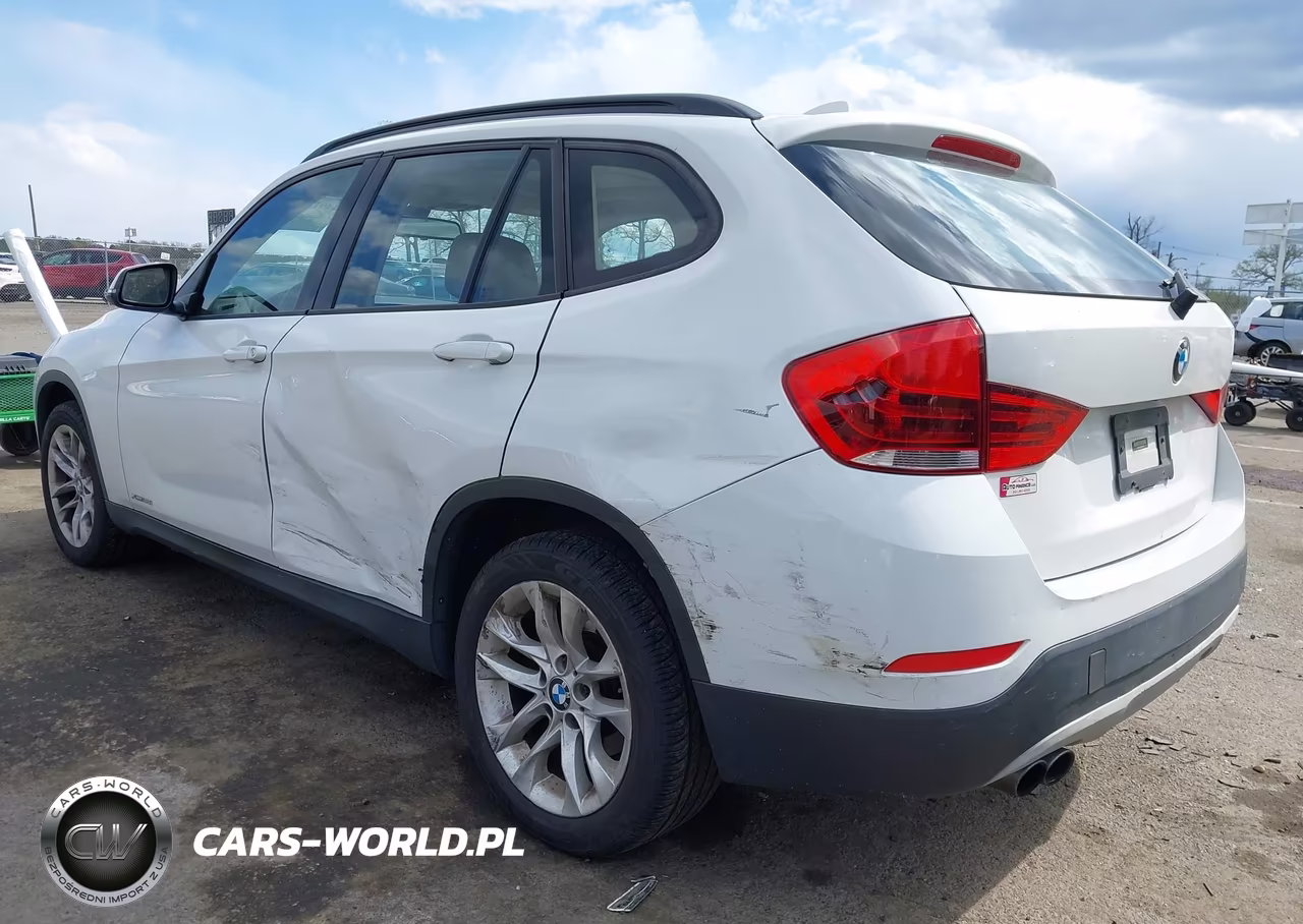 2015 BMW X1 xDrive28I VIN:WBAVL1C57FVY24970 - 3