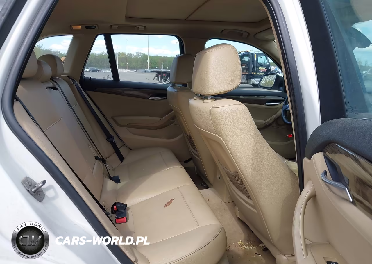 2015 BMW X1 xDrive28I VIN:WBAVL1C57FVY24970 - 8