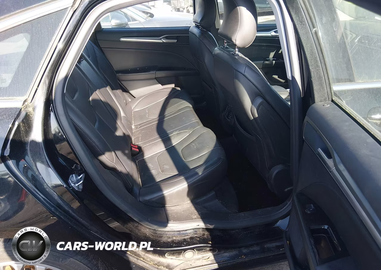 2016 Ford Fusion Titanium VIN:3FA6P0K94GR400337 - 8