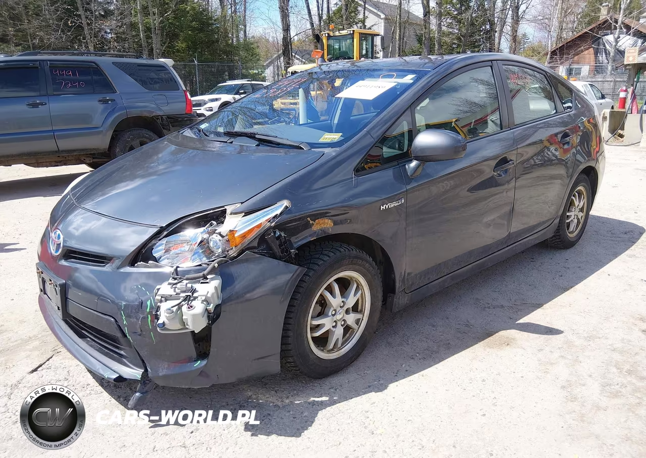 2011 Toyota Prius Two VIN:JTDKN3DU9B0316752 - 2