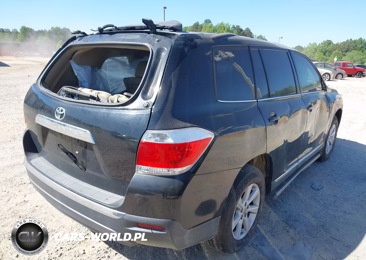 2013 Toyota Highlander VIN:5TDZA3EH2DS037350 - 4