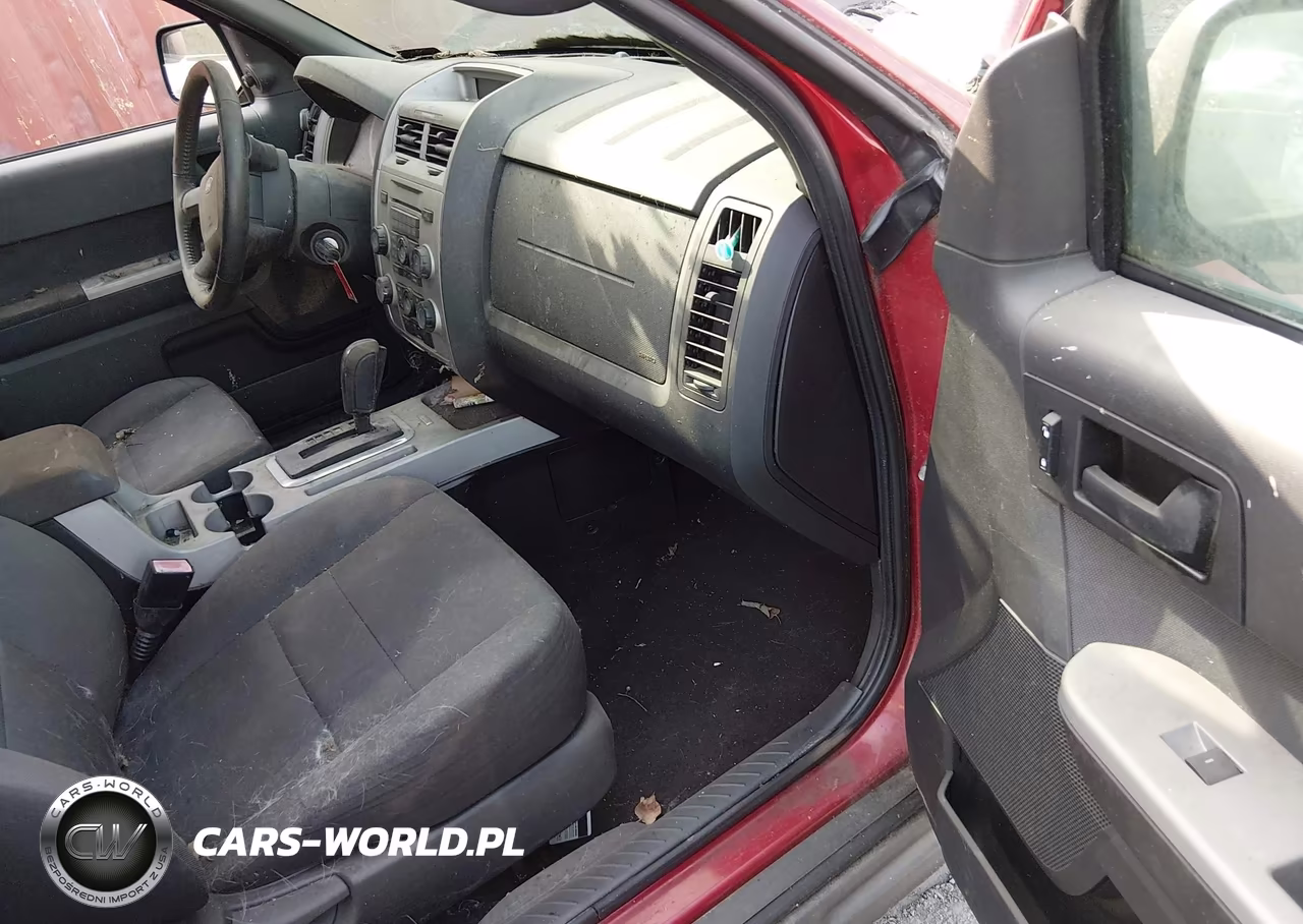 2010 Ford Escape Xlt VIN:1FMCU0DG0AKD26973 - 5