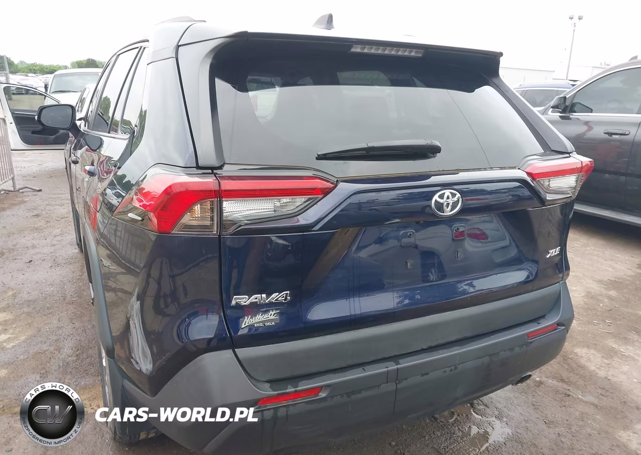 2023 Toyota Rav4 Xle VIN:2T3W1RFV0PW252156 - 16