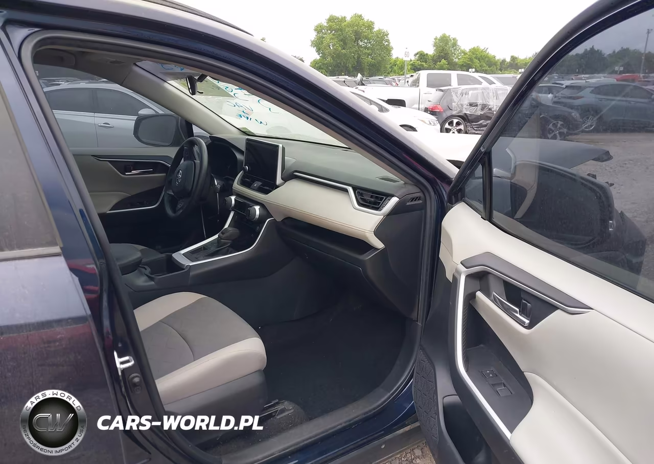 2023 Toyota Rav4 Xle VIN:2T3W1RFV0PW252156 - 5