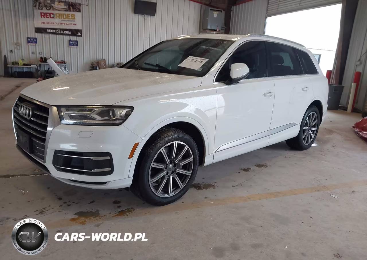 2018 Audi Q7 2.0T Premium VIN:WA1LHAF7XJD020549 - 2