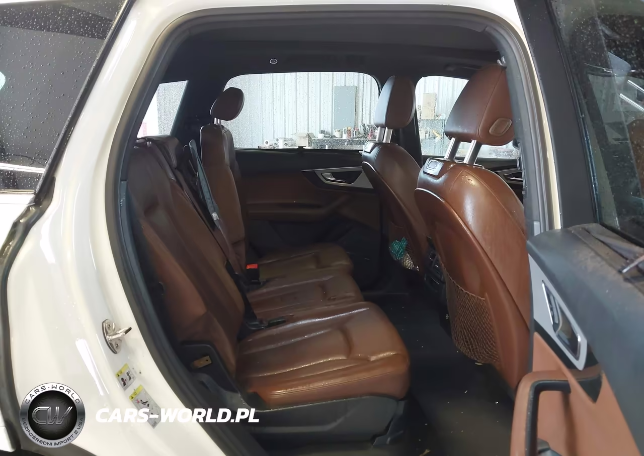 2018 Audi Q7 2.0T Premium VIN:WA1LHAF7XJD020549 - 8