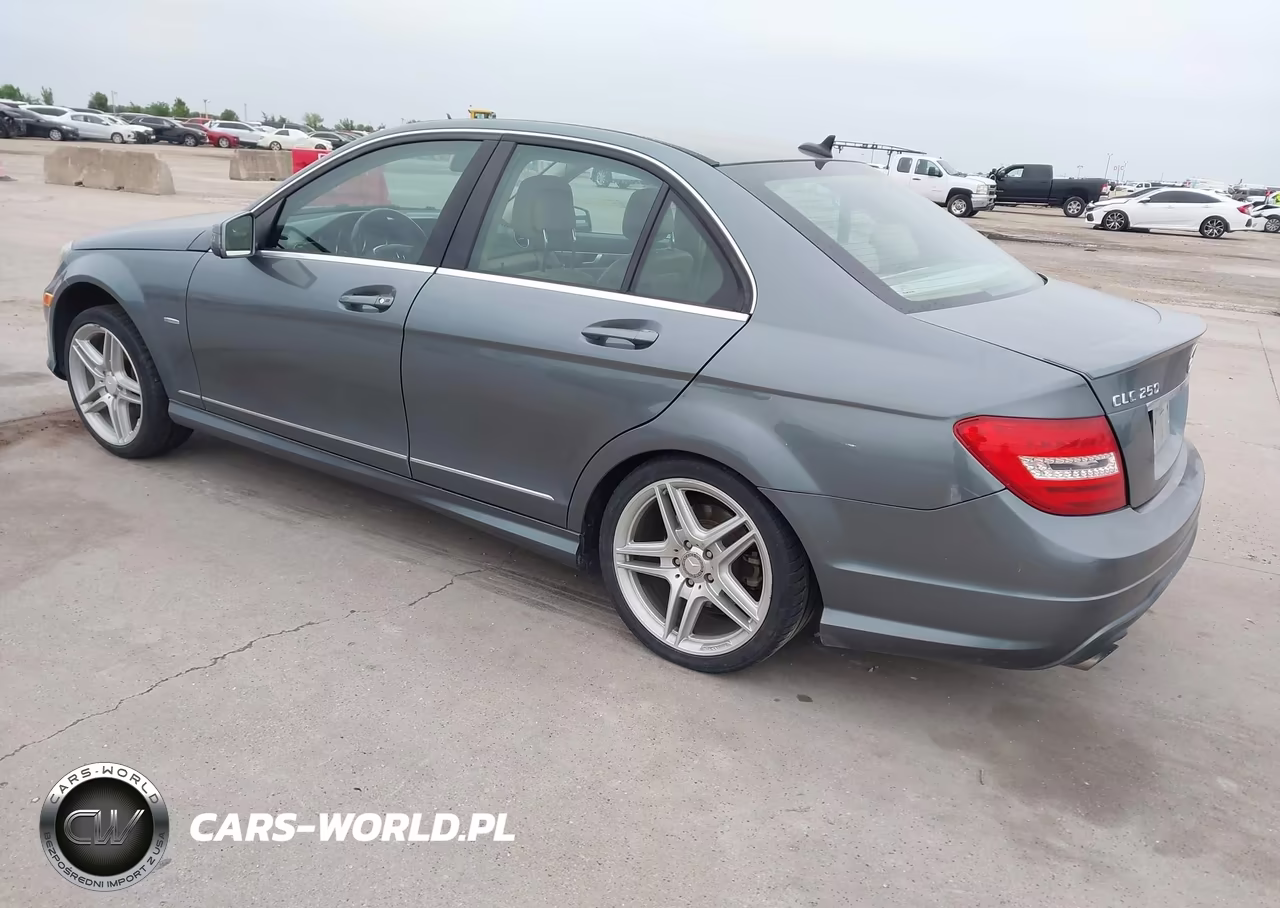 2012 Mercedes-Benz C 250 Luxury-Sport VIN:WDDGF4HB3CA598437 - 3