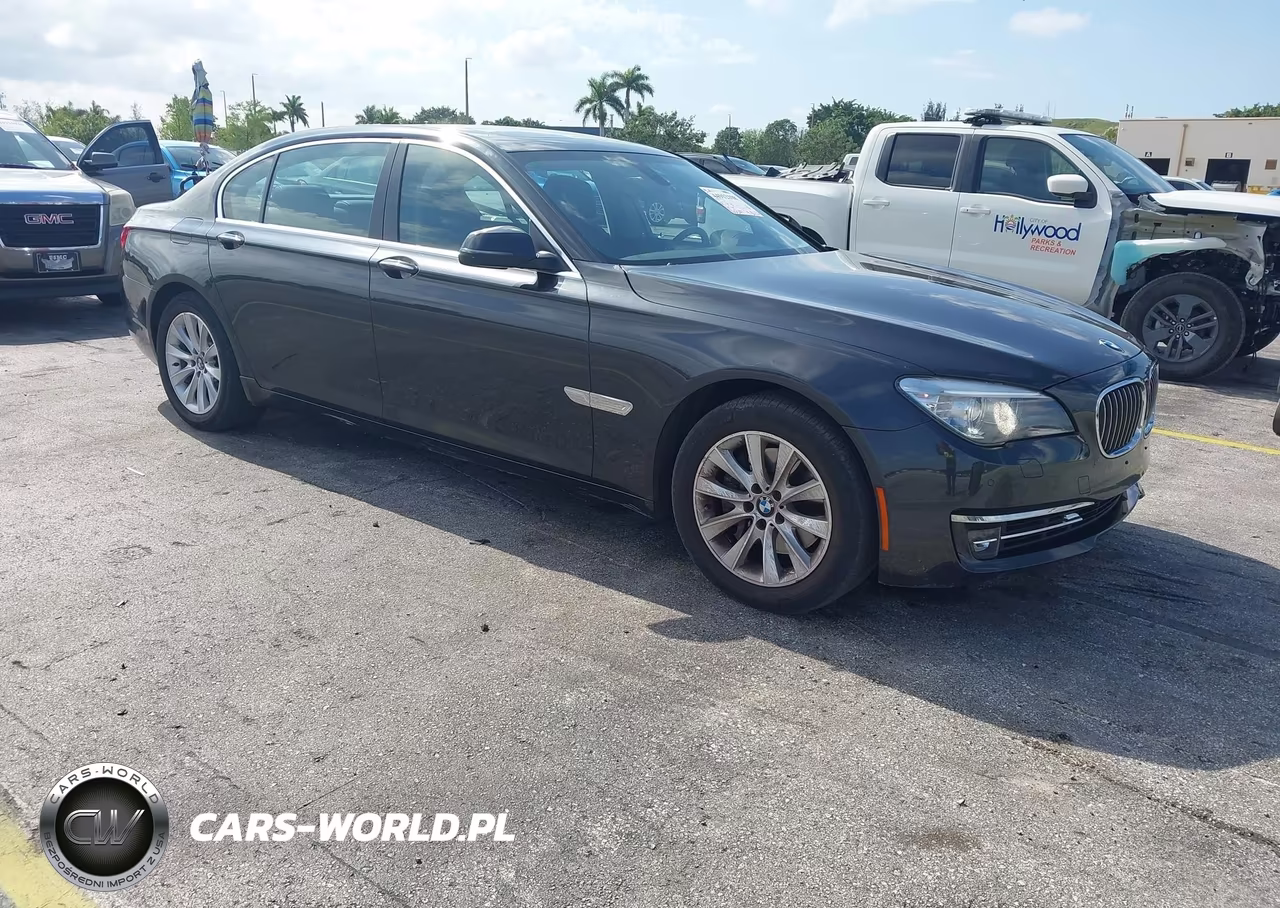 2013 BMW 740Li xDrive