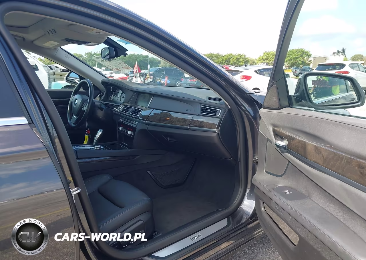 2013 BMW 740Li xDrive VIN:WBAYF4C52DDE23905 - 5