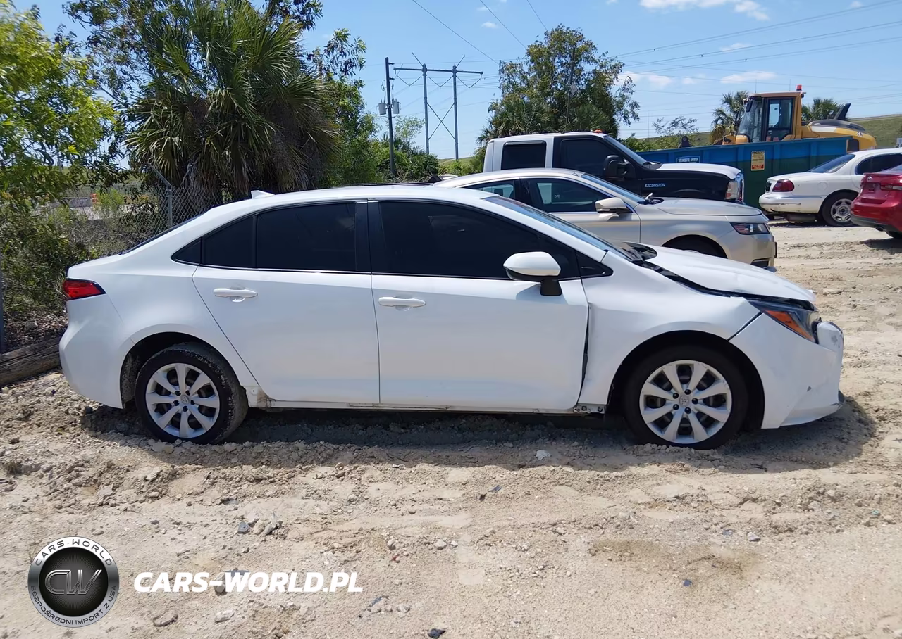 2022 Toyota Corolla Le VIN:JTDEPMAE9N3023060 - 13