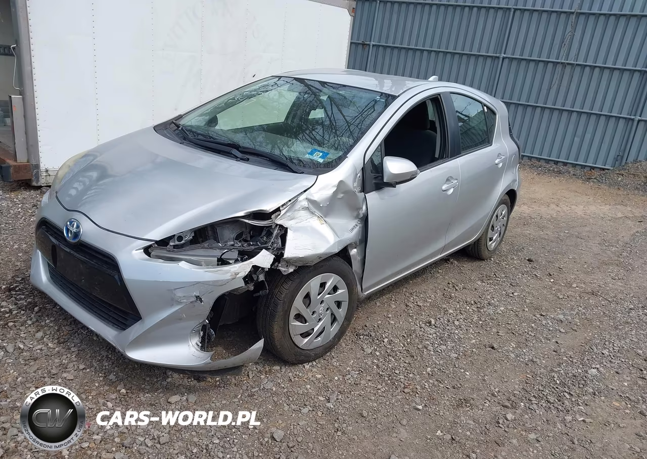2016 Toyota Prius C Two VIN:JTDKDTB36G1134179 - 2