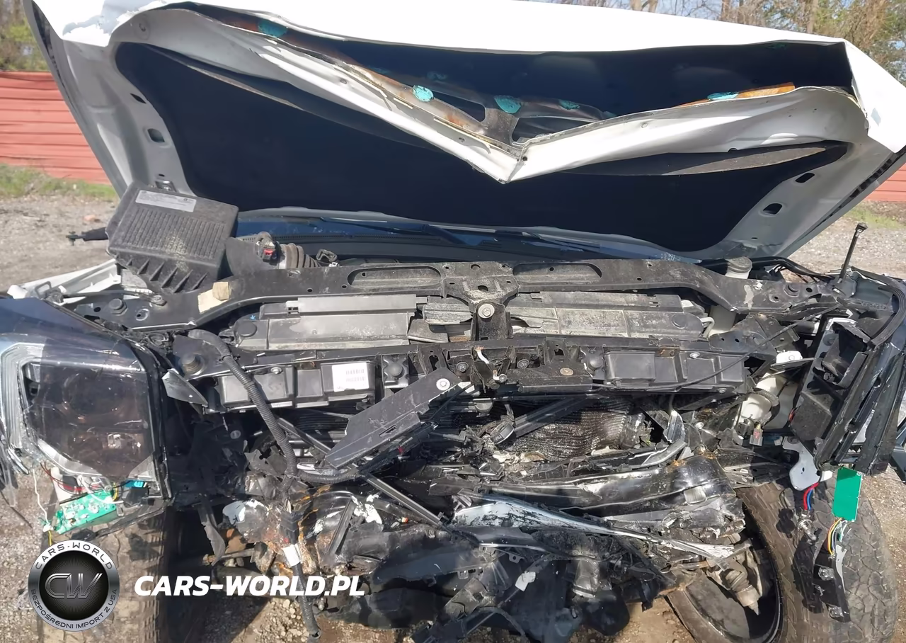 2019 GMC Yukon Slt VIN:1GKS2BKC0KR325420 - 10