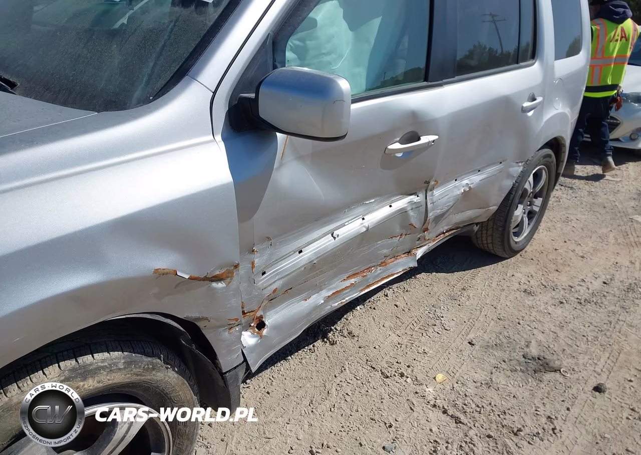 2015 Honda Pilot Se VIN:5FNYF3H32FB033948 - 17