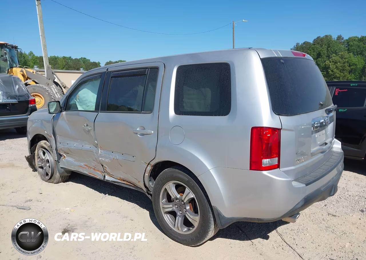 2015 Honda Pilot Se VIN:5FNYF3H32FB033948 - 3