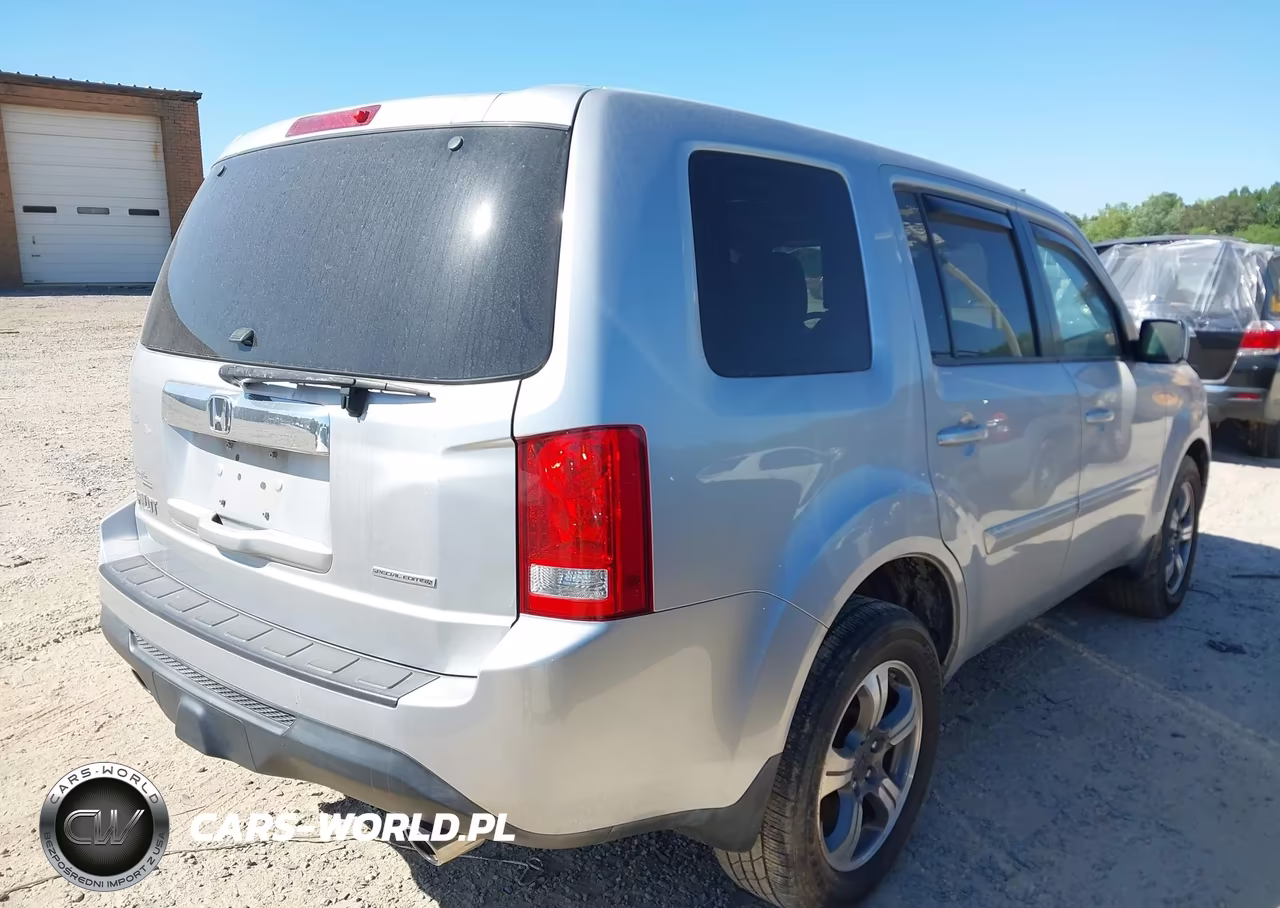 2015 Honda Pilot Se VIN:5FNYF3H32FB033948 - 4