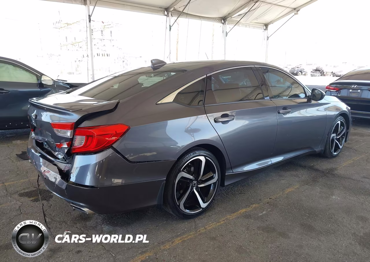 2018 Honda Accord Sport VIN:1HGCV1F30JA135174 - 4