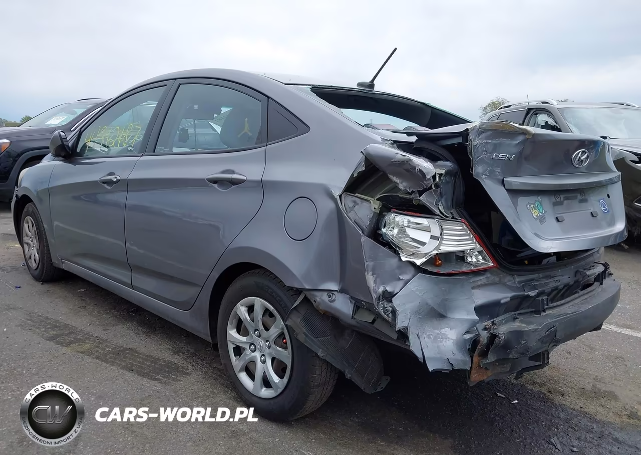 2014 Hyundai Accent Gls VIN:KMHCT4AEXEU635325 - 3