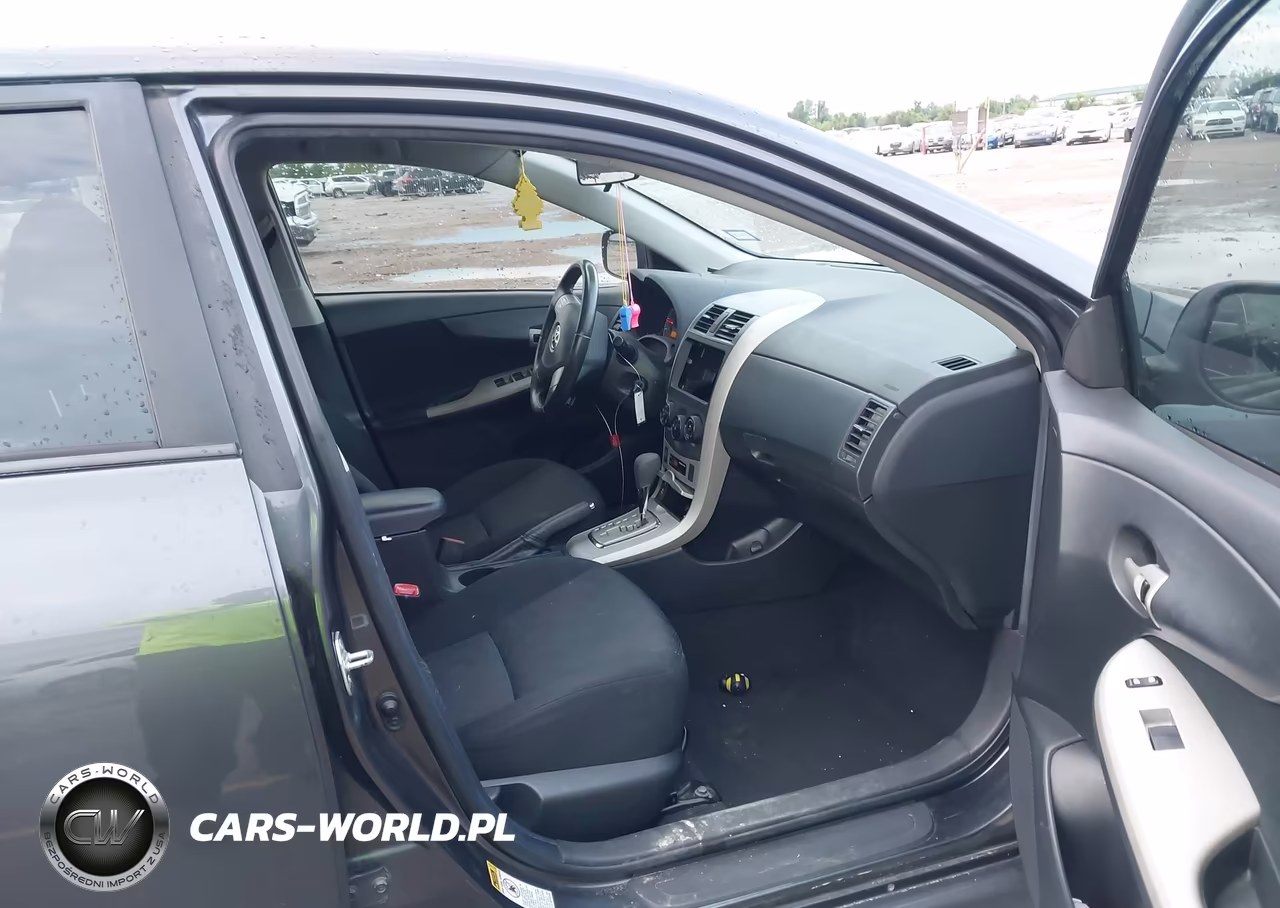 2010 Toyota Corolla S VIN:2T1BU4EE9AC464923 - 5