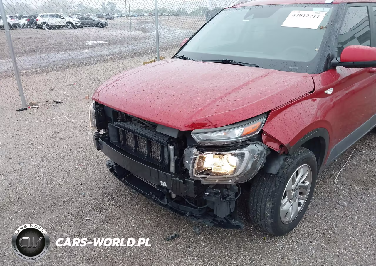 2020 Hyundai Venue Sel VIN:KMHRC8A38LU030104 - 6