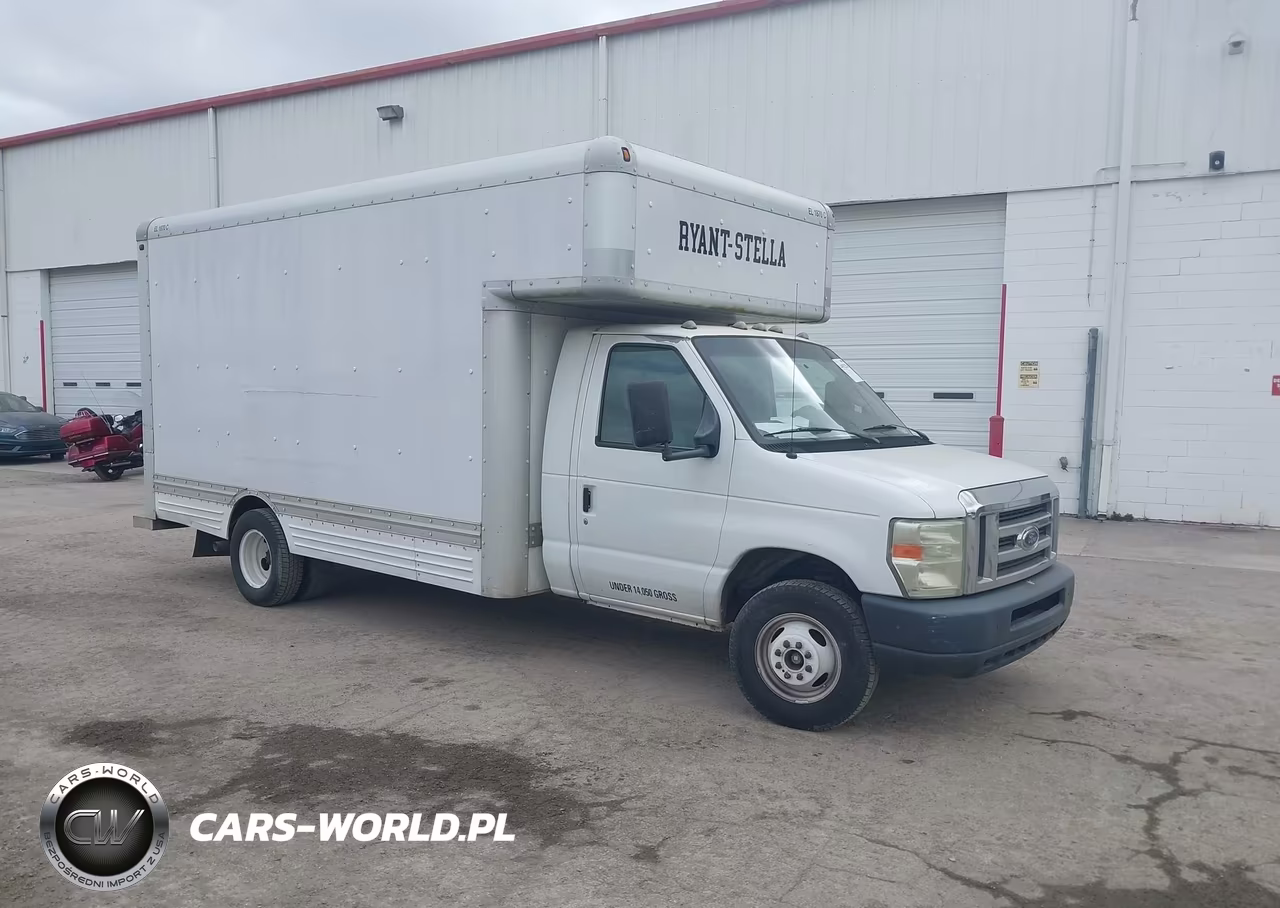 2009 Ford E-450 Cutaway