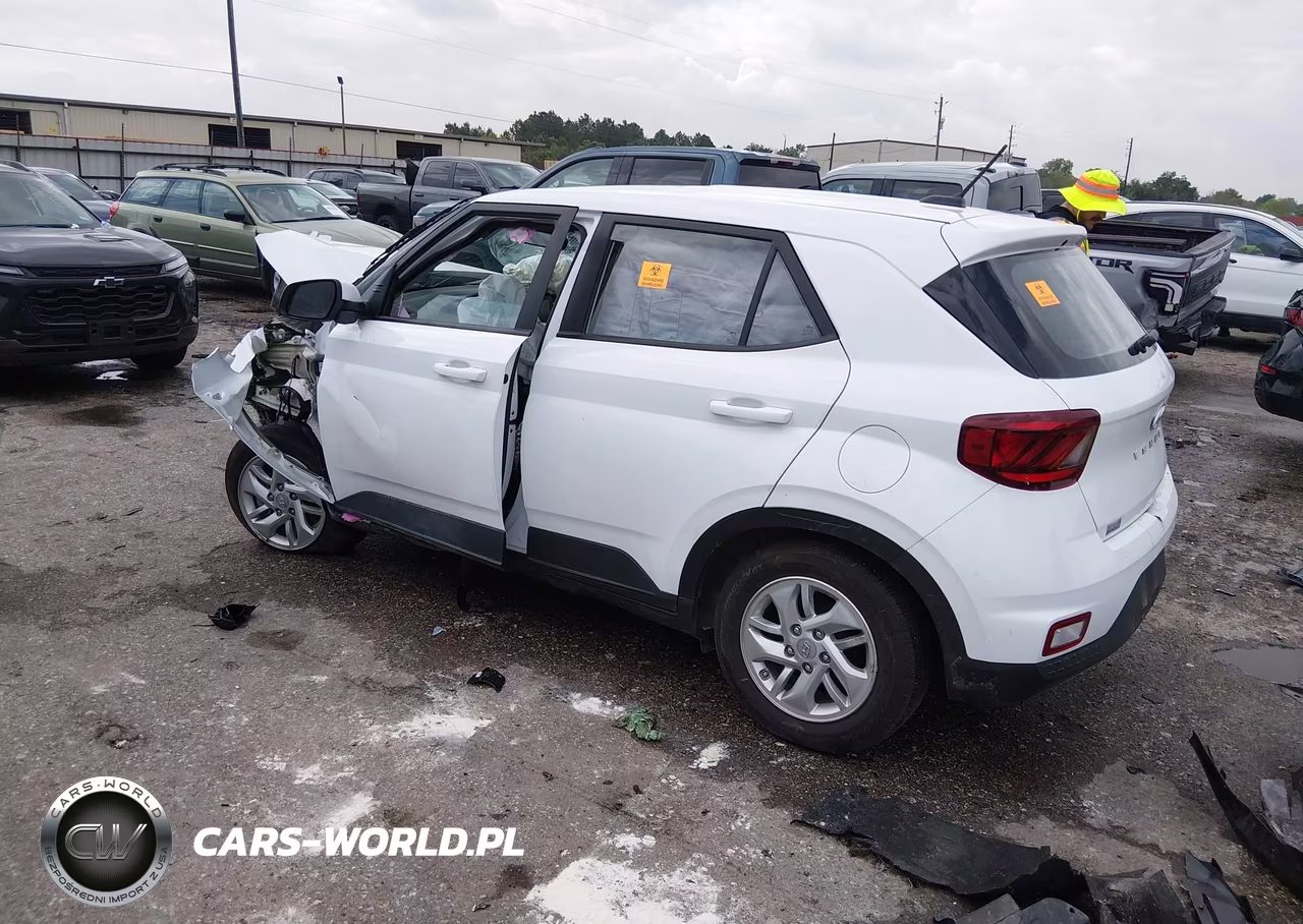 2026 Hyundai Venue Se VIN:KMHRB8A31TU425986 - 3