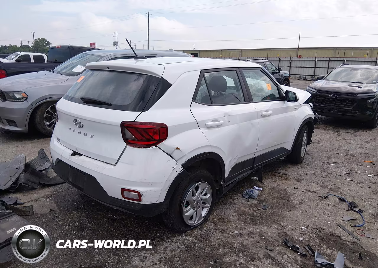 2026 Hyundai Venue Se VIN:KMHRB8A31TU425986 - 4