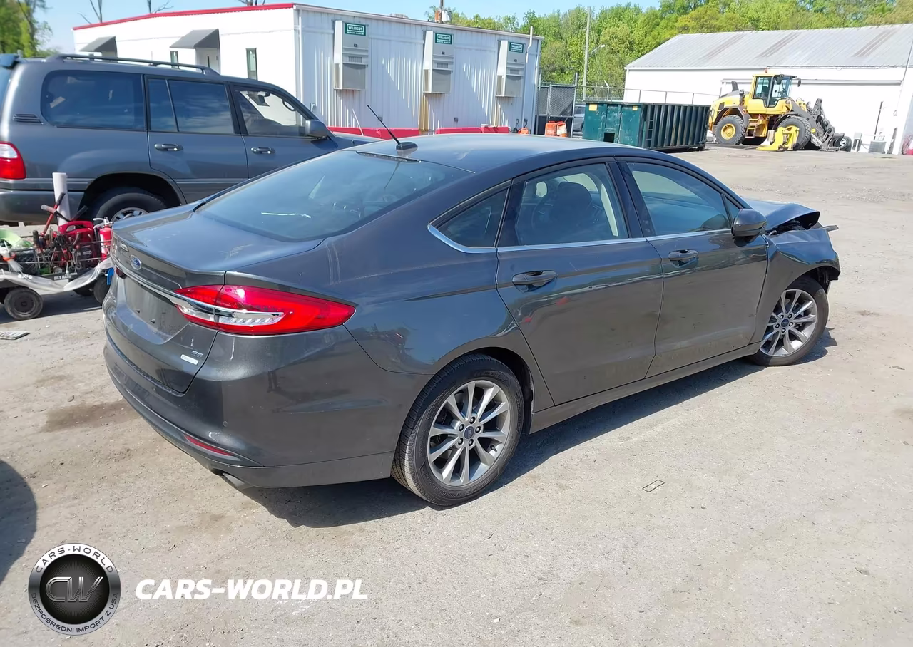 2017 Ford Fusion Se VIN:3FA6P0HD4HR408838 - 4