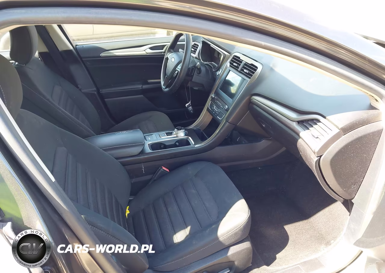 2017 Ford Fusion Se VIN:3FA6P0HD4HR408838 - 5