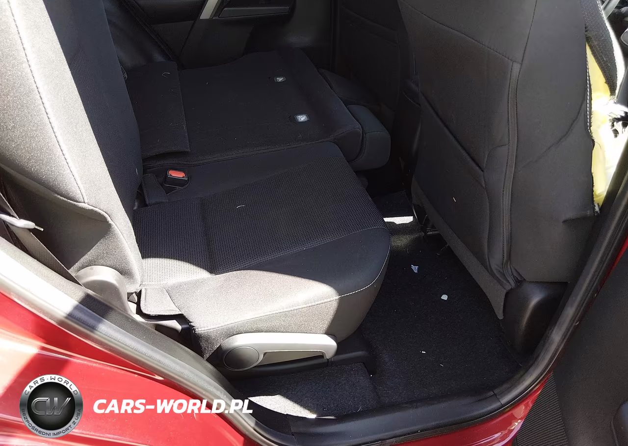 2018 Toyota Rav4 Xle VIN:2T3WFREV5JW497948 - 8