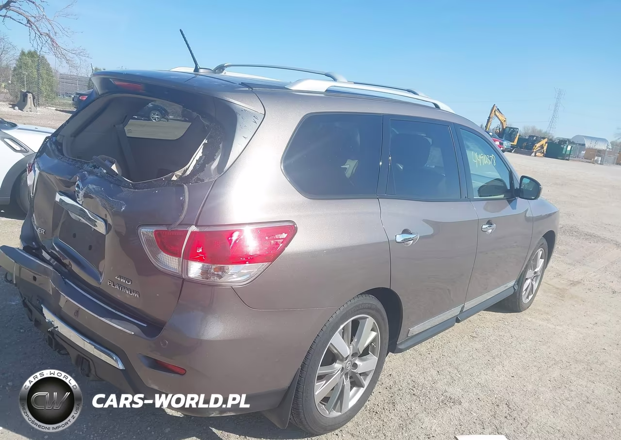 2014 Nissan Pathfinder Platinum VIN:5N1AR2MM4EC717974 - 4
