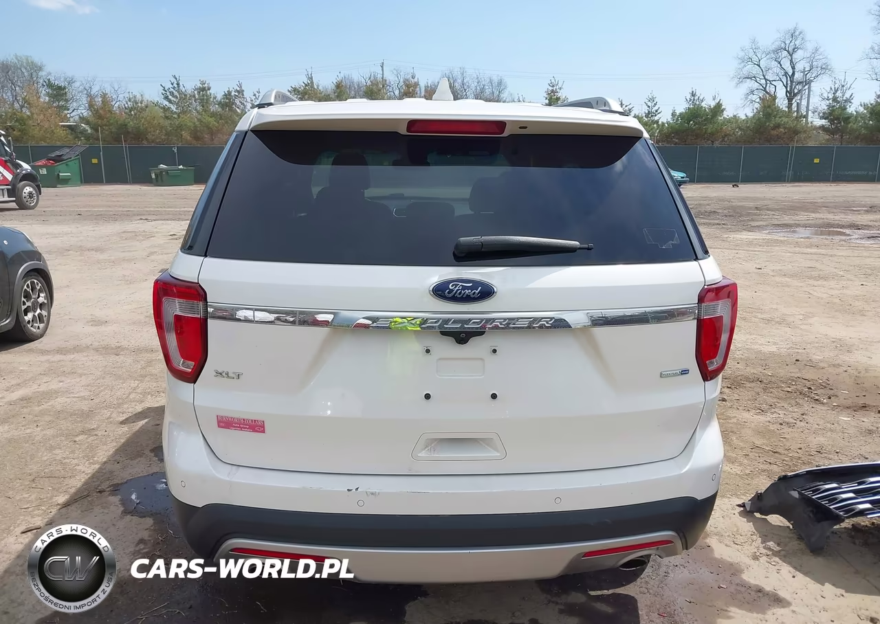 2016 Ford Explorer Xlt VIN:1FM5K8D83GGA38057 - 17