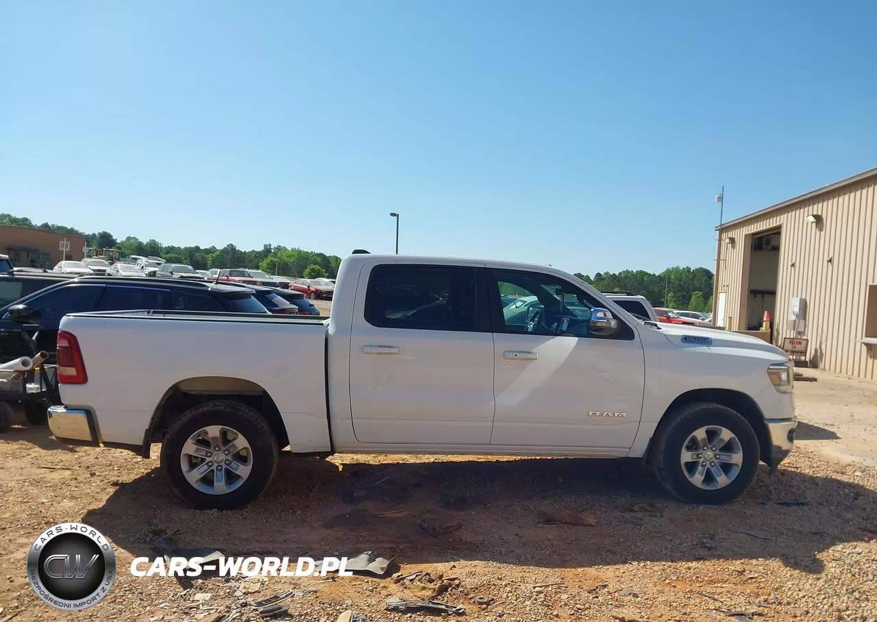 2024 Ram 1500 Laramie 4X4 5'7 Box VIN:1C6SRFJT4RN107666 - 13