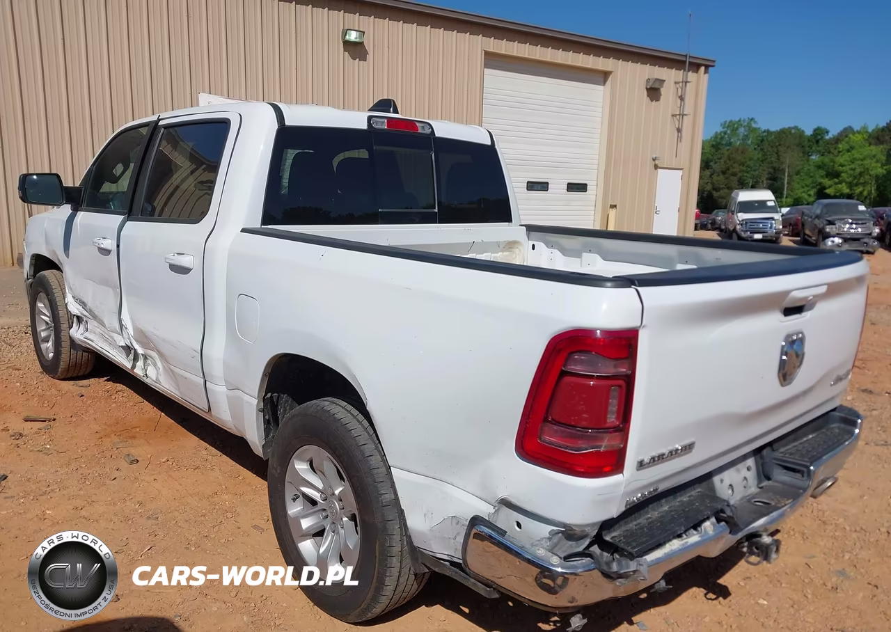 2024 Ram 1500 Laramie 4X4 5'7 Box VIN:1C6SRFJT4RN107666 - 3