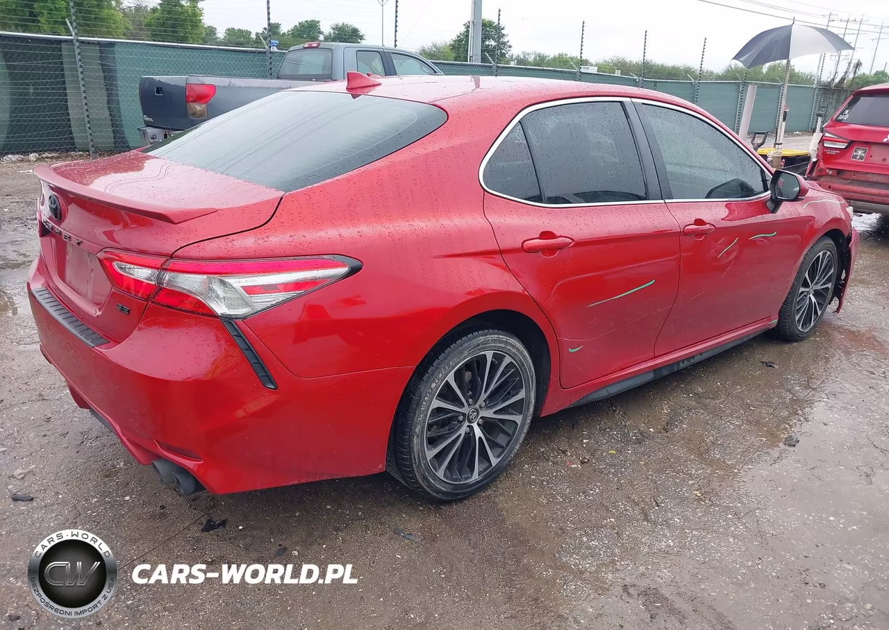2019 Toyota Camry Se VIN:4T1B11HKXKU278817 - 4
