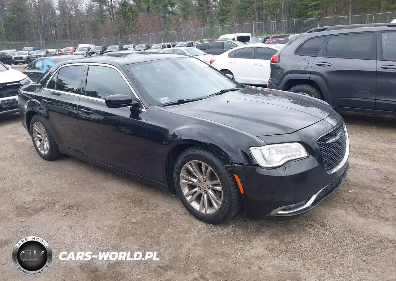 2017 Chrysler 300 Limited